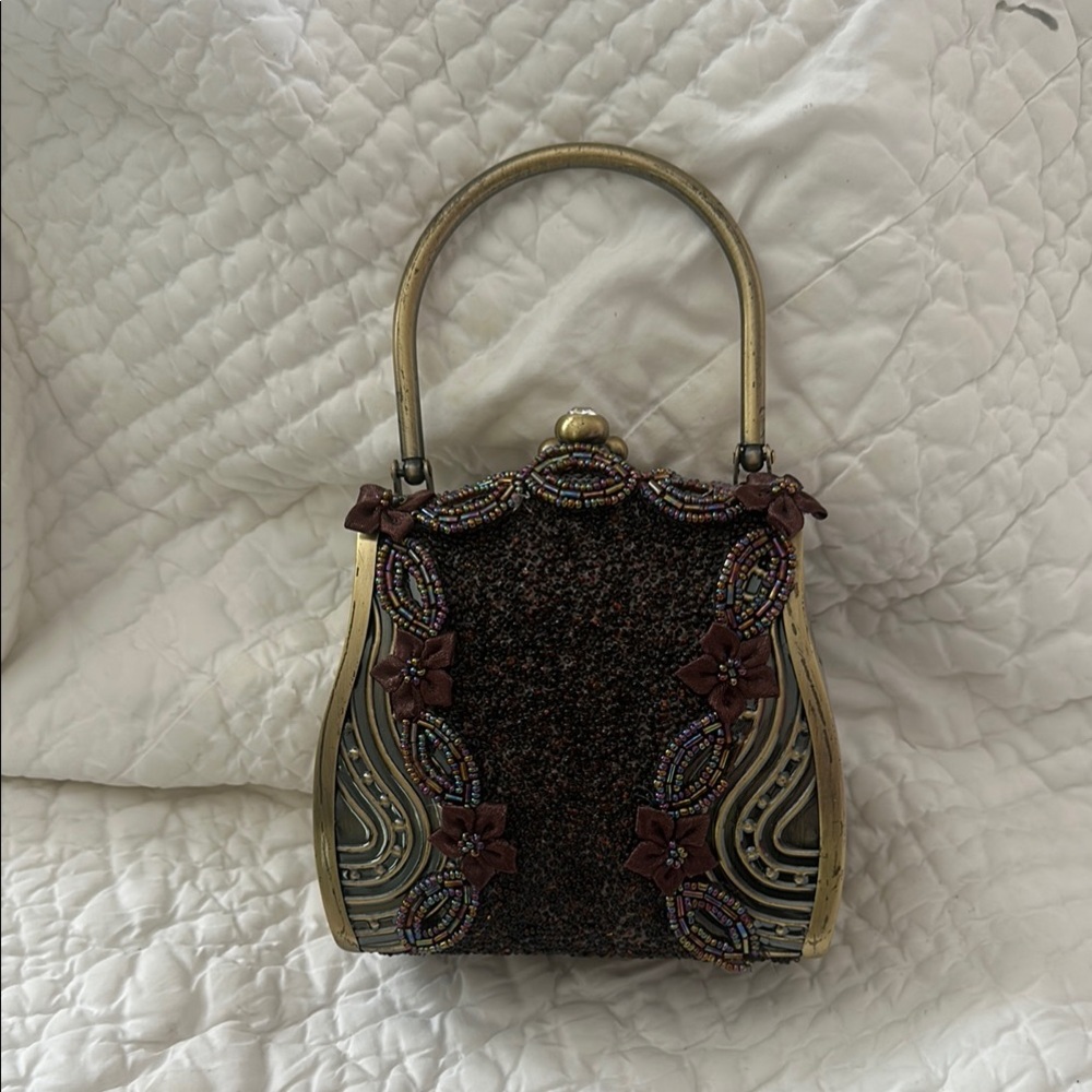 Vice Versa Chic Brown and Gold Clutch with Elegant Design